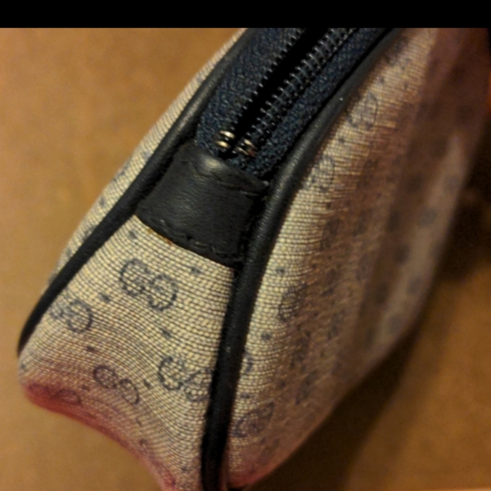 Gucci GG Monogram Blue Canvas Travel  Pouch Clutch /Cosmetic Bag. - Picture 11 of 12